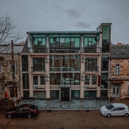 Discovery Hotel Kutaisi Exterior photo