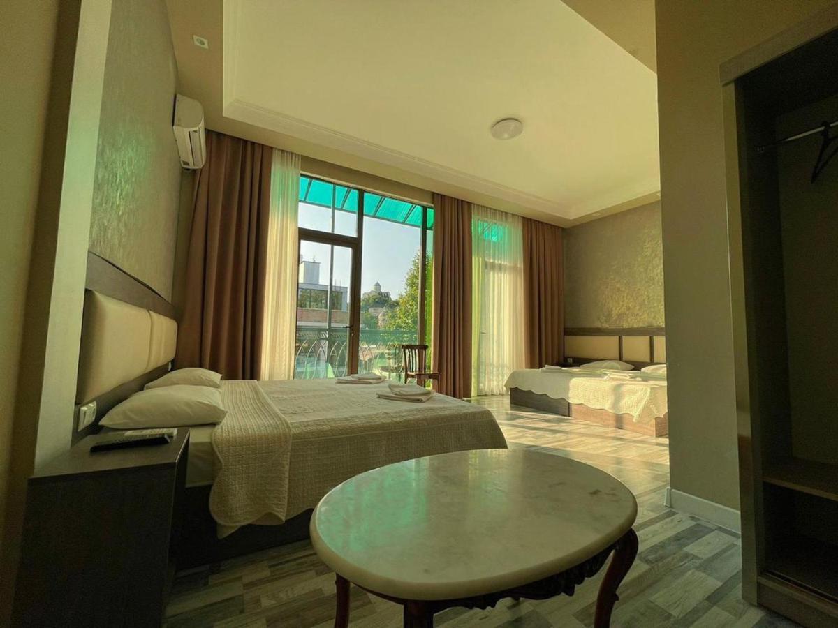 Discovery Hotel Kutaisi Exterior photo