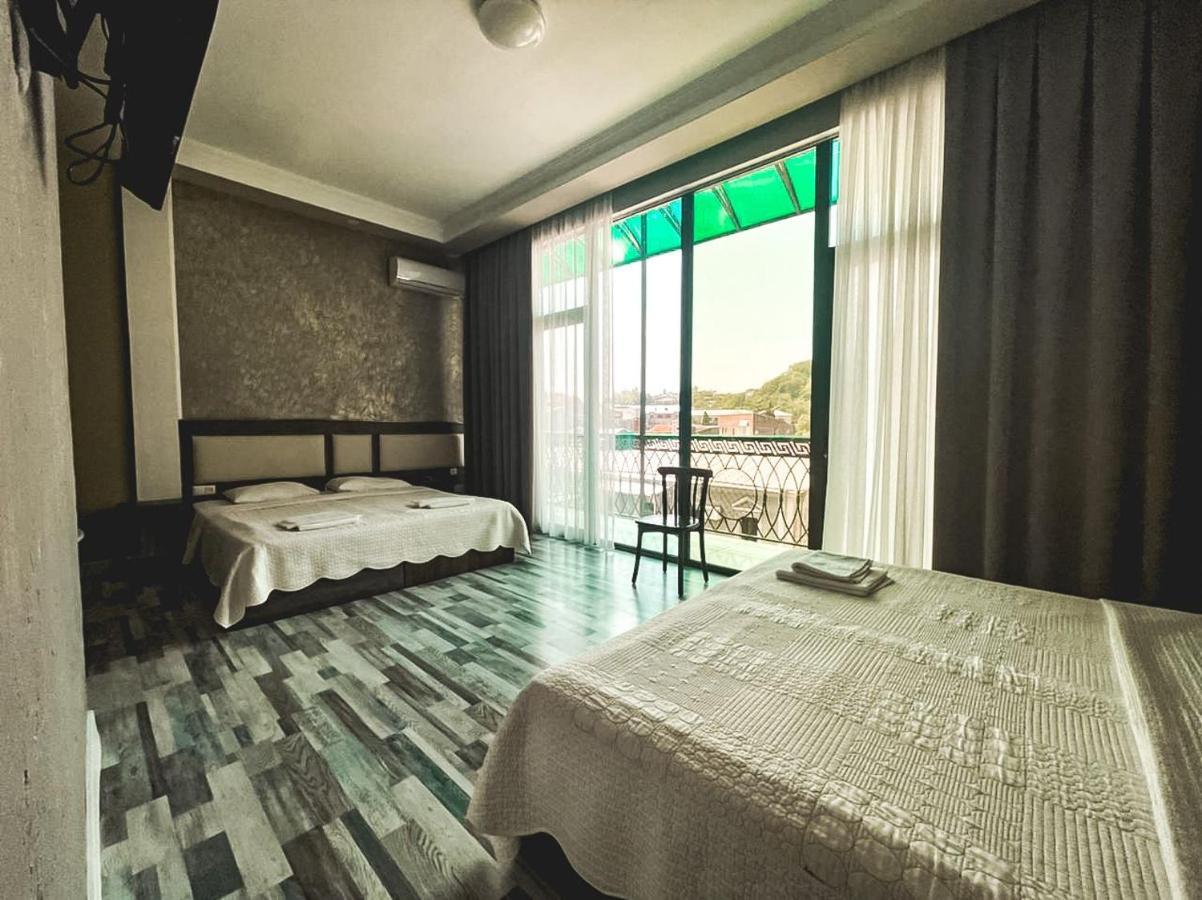 Discovery Hotel Kutaisi Exterior photo