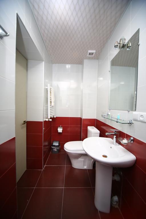 Discovery Hotel Kutaisi Room photo