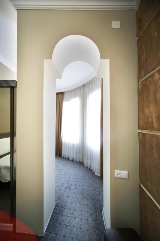 Discovery Hotel Kutaisi Room photo